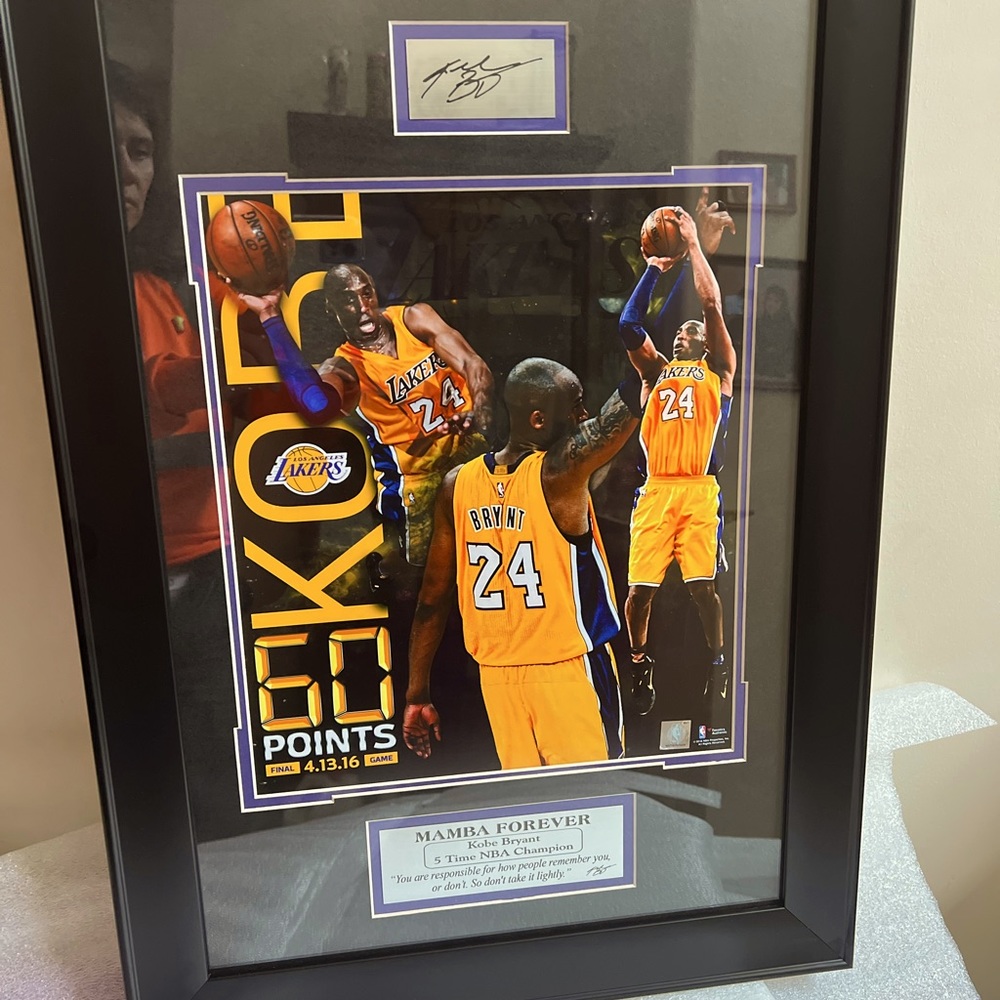 Mamba Forever , Replica Signature Kobe Bryant plaque/Wall Framed